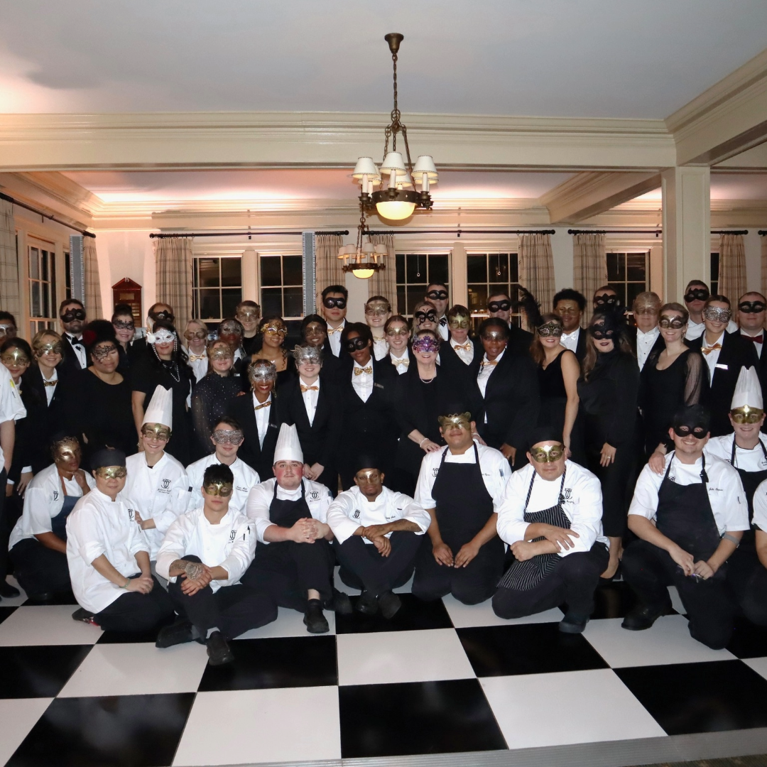 Careers at The Country Club
